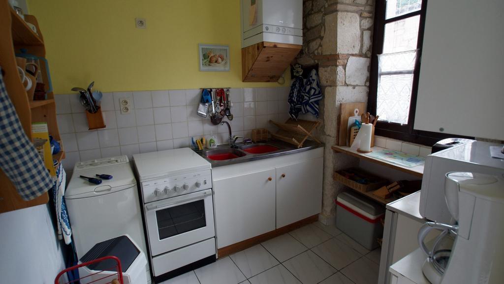 Les Chimeres Puylaroque Kamer foto